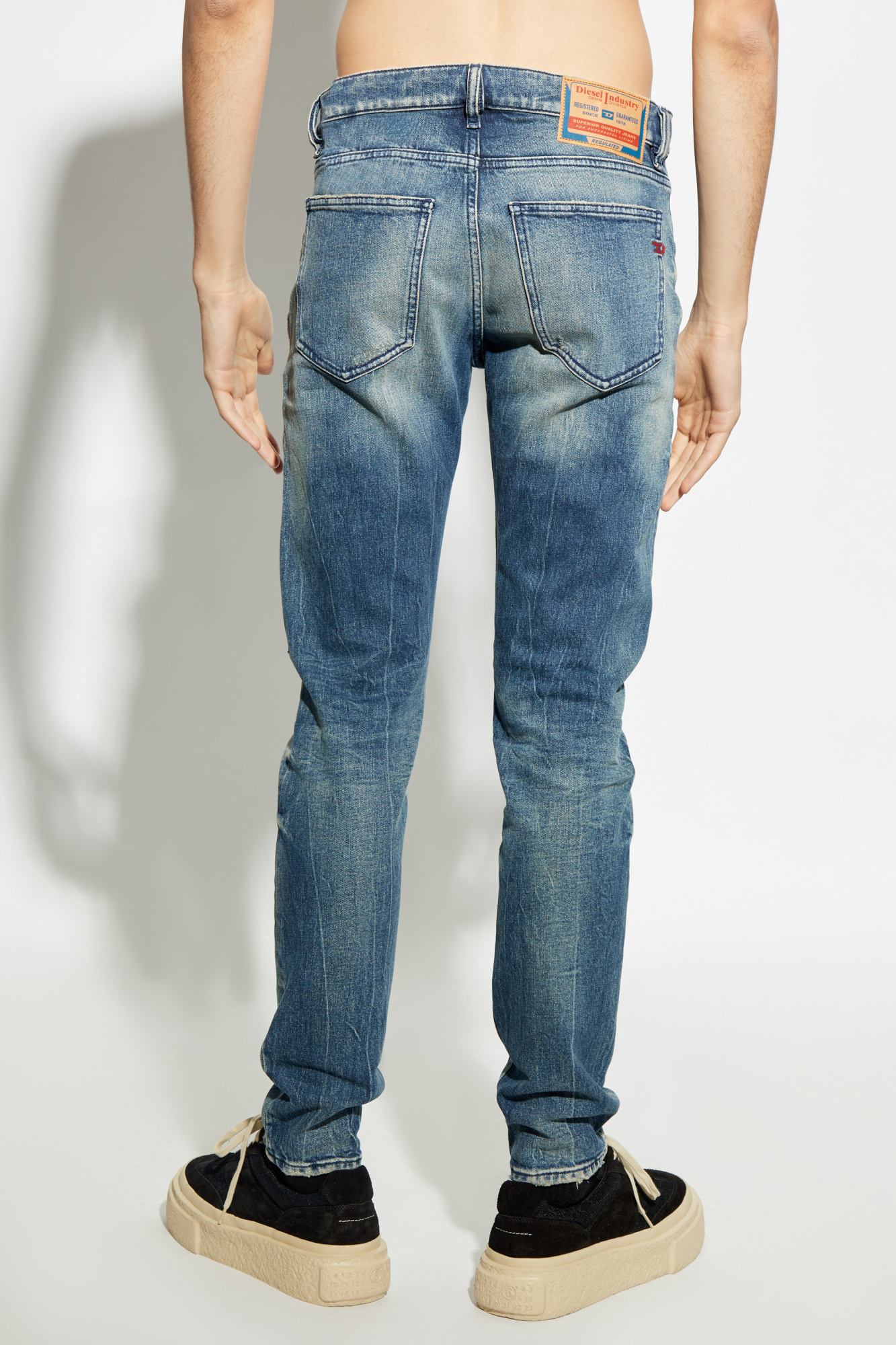 Diesel Jeans 2019 D-STRUKT L.32 | Men's Clothing | Vitkac Diesel Jeans 2019 D-STRUKT L.32 | Men's Clothing | Vitkac
